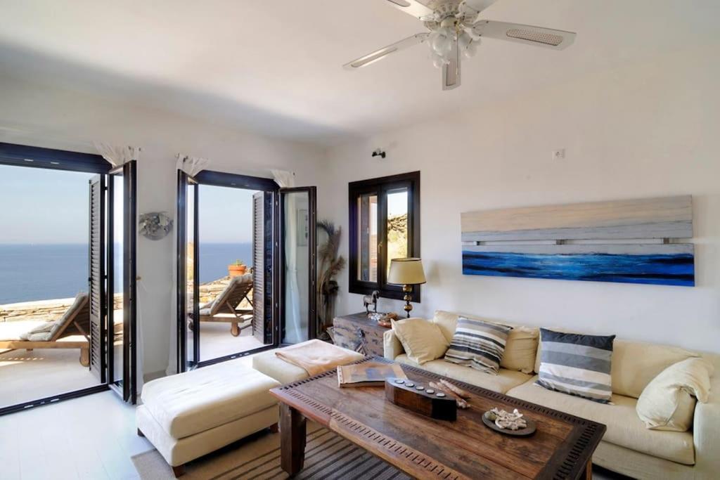 Infinity Beach House - Luxury Seaside Private Apt On Request Apartment Pisses Ngoại thất bức ảnh